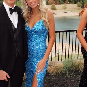 Sherri hill prom dress